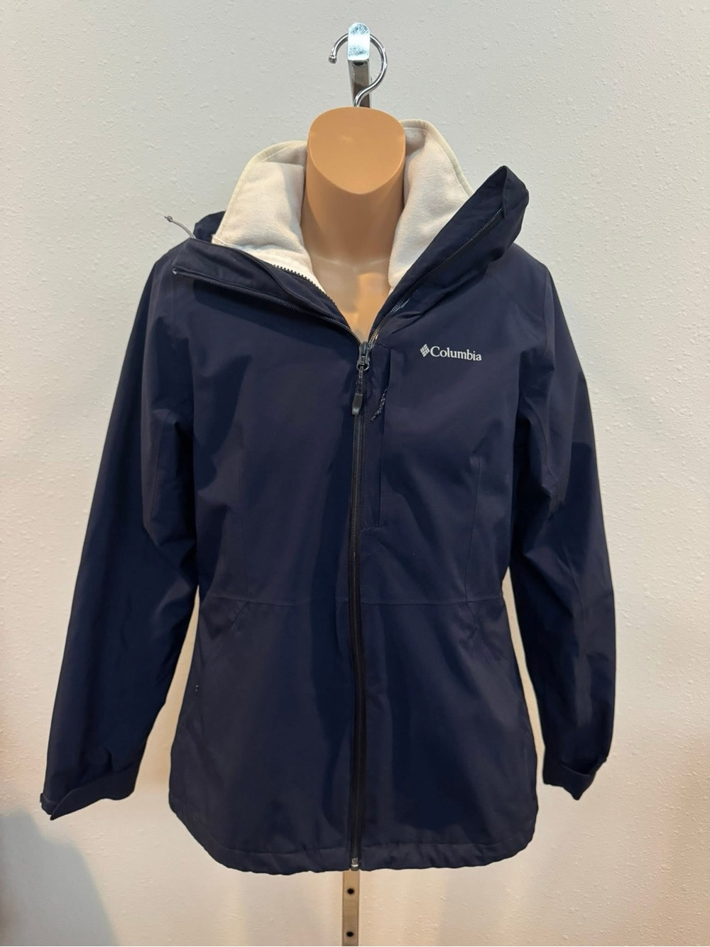Columbia size S